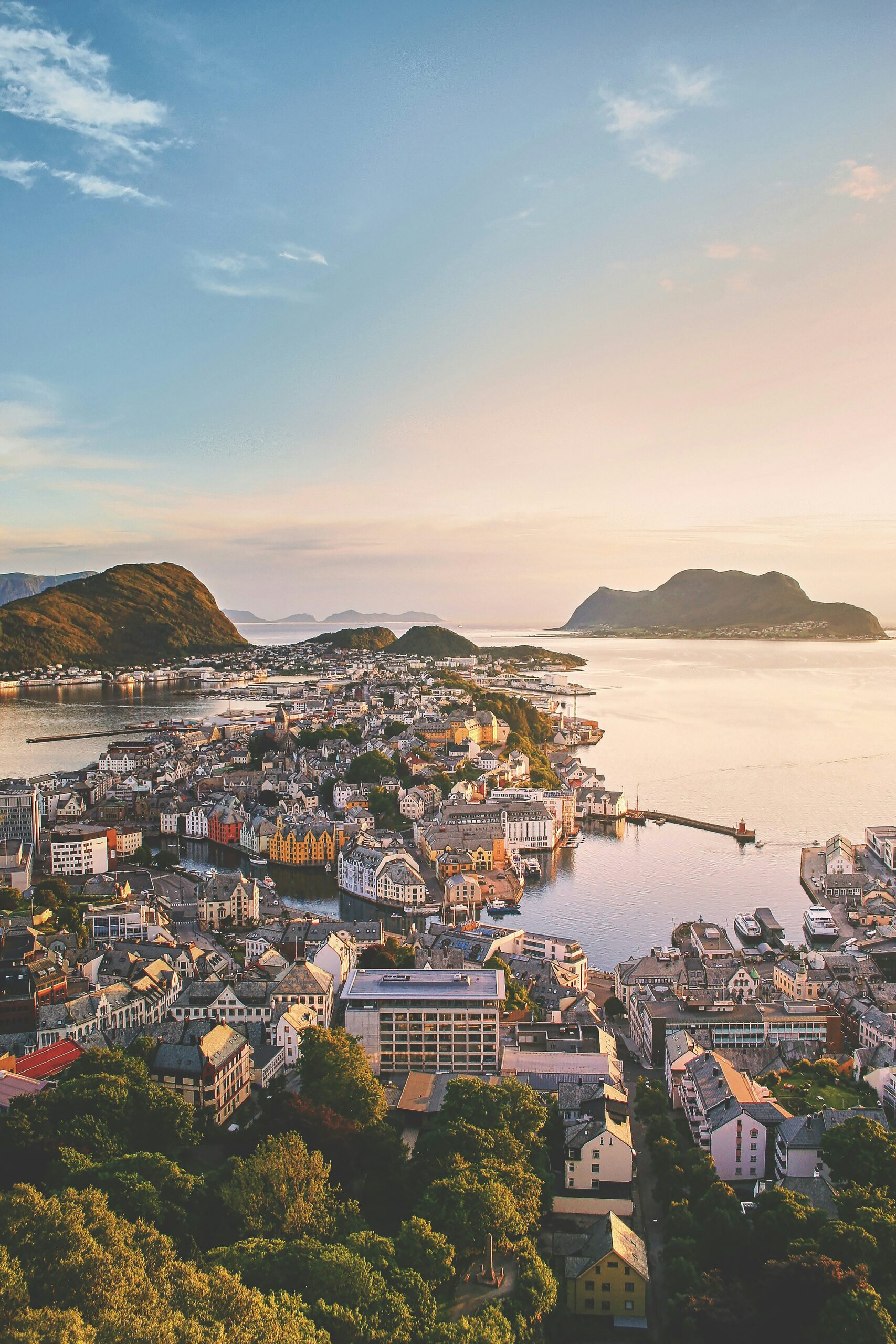 jarand-k-lokeland-3-MftKobVtg-unsplash